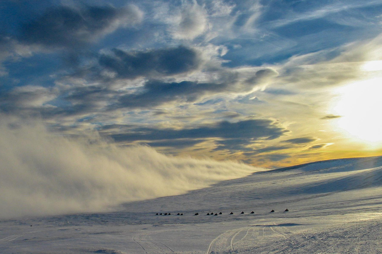 Reykjavik: Langjökull Glacier Snowmobile Tour &amp; Hot Spring