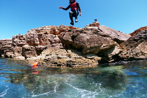 Lagos: Algarve Coasteering und Schnorchelabenteuer