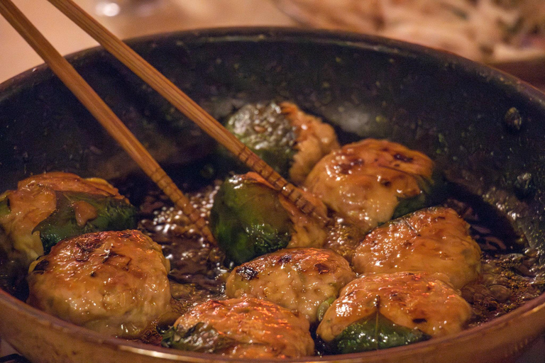 Tokio: Clase de Cocina Estilo Izakaya con Maridaje de Sake