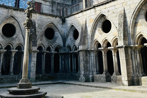 Porto Cathedral Guided Tour with Entrance Tickets