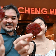 Personalised 3-in-1 Food Tour: 3 Cultural Trails of Singapore