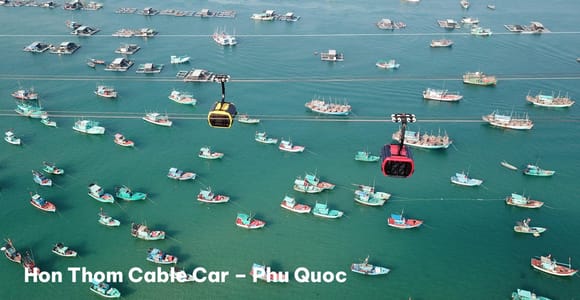 Phu Quoc: Private South Island Cable Car & Evening Show Tour