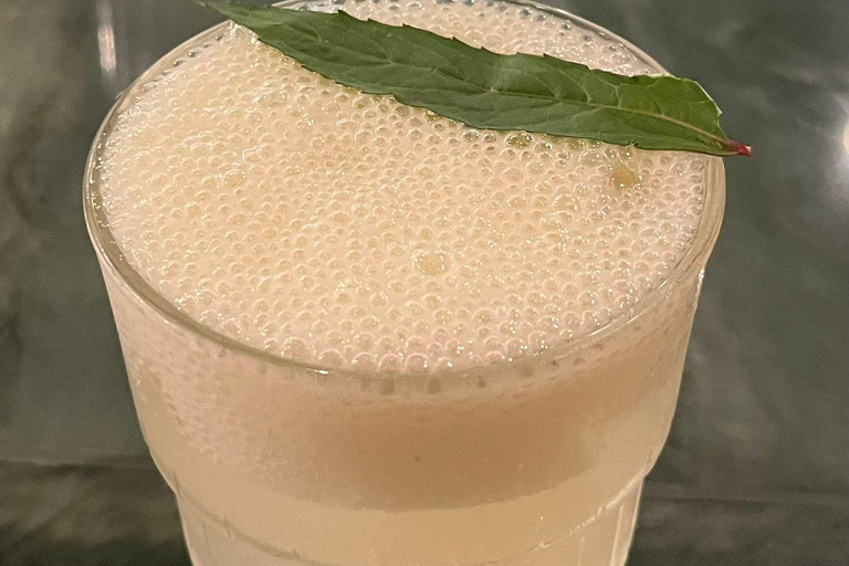 Salvador bar tour with local drinks guided by an expert