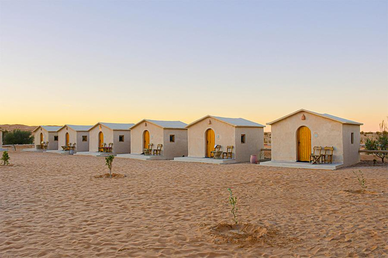 From Hammamet: Southern Tunisia Tour with Overnight Stay in the Desert From Hammamet: South Tunisia Tour with Overnight Stay in Desert