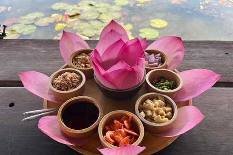 Bangkok: Red Lotus Market & Ancient Ayutthaya Day Tour