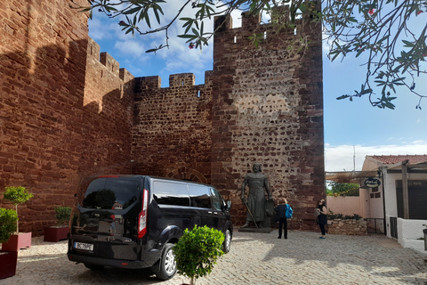 Depuis Albufeira : Visite privée du château de Silves avec dégustation de vinDepuis Armação ou Albufeira : visite privée de la ville de Silves avec vin.