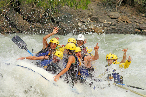 Kicking Horse River: Wildwasser-Rafting Halbtagestour