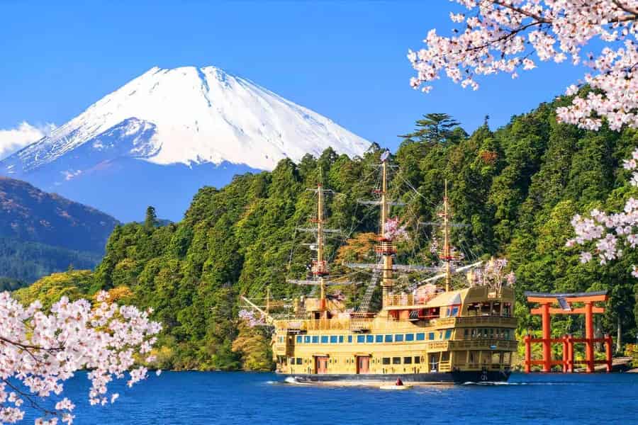 Tokyo: Fuji, Hakone, Ashi-See, Piratenschiff + Seilbahn. Foto: GetYourGuide