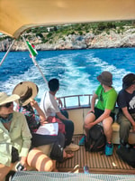 Tripage en bateau à Santa Cesarea Terme de Castro - Housity