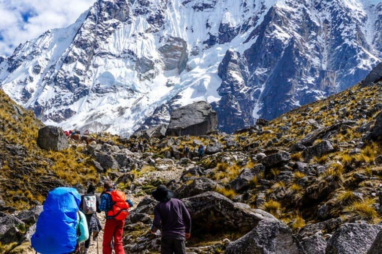 SALKANTAY TREK TO MACHU PICCHU 5 DAYS