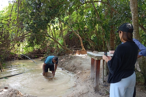Moonstone Mine Tour with Museum Visit in Galle