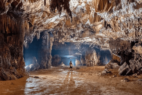 Vang Vieng: spływy kajakowe&amp;zipline&amp;cave tubing&amp;wycieczka do jaskini