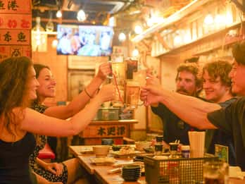Tokyo Bar Hopping in Shinjuku: Free-flow, Dinner, Golden Gai