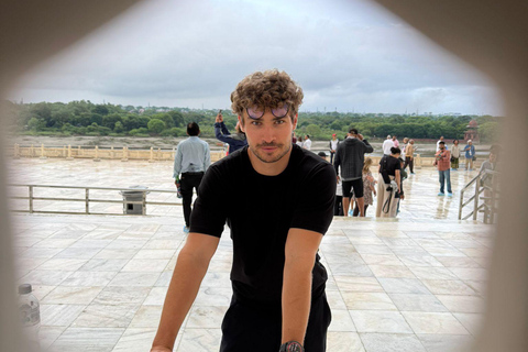 From Delhi: Taj Mahal & Agra Day Tour with Fast-Track Entry From Delhi: Tour with Car, Driver & Guide - Without Tickets