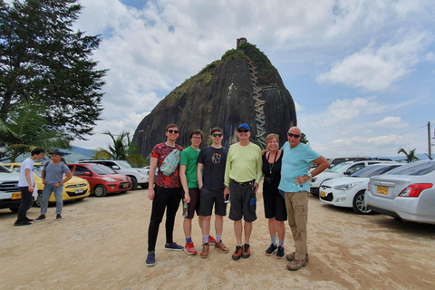 Depuis Medellin : Visite privée du Guatapé et du café