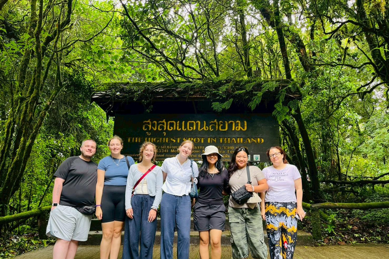 Chiang Mai: Doi Inthanon National Park 1 Day(Hotel Transfer) Chiang Mai: Doi Inthanon National Park Day Trip Included Fee
