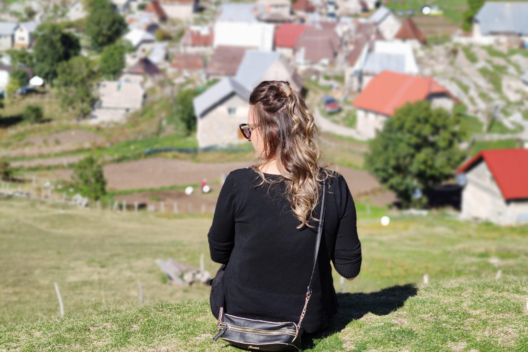 Sarajevo: Highlands Path Guided Hike with Lunch