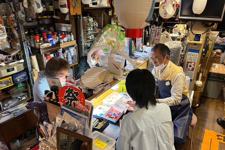 Tokio: Warsztaty tworzenia lampionów w Asakusa z rzemieślnikiem