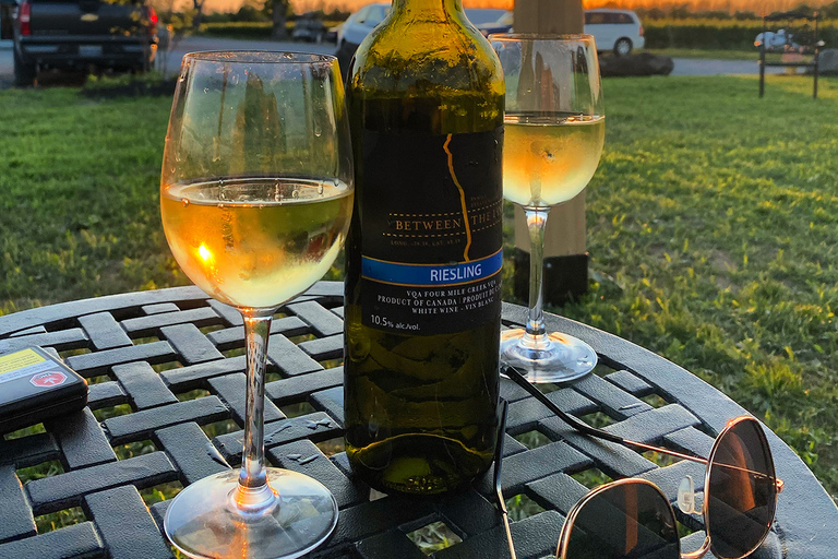 Niagara: Uma aventura vinícola ao entardecer com jantar de 3 pratos