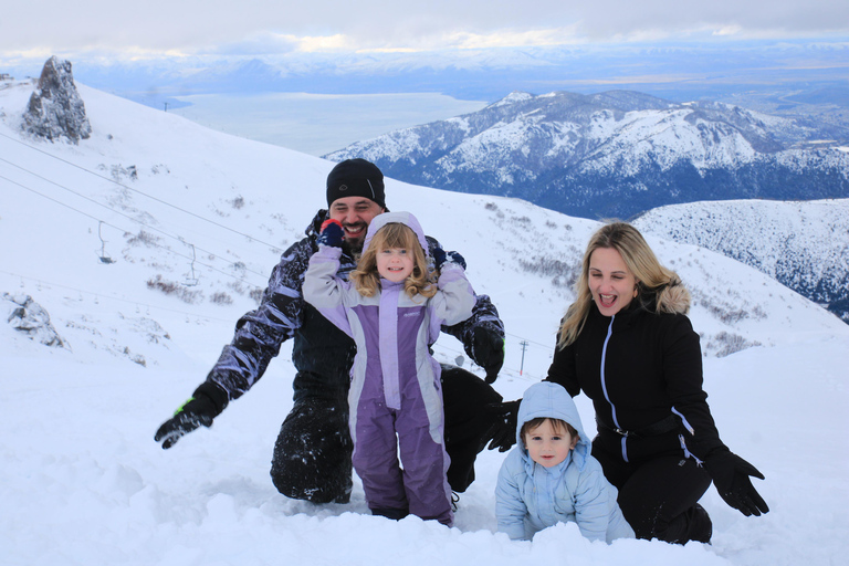 Bariloche: Full Day - Snow on the Edge - with Lunch and fun in the Mountains Bariloche: Full Day - Snow on the Edge - with Lunch and fun in the Cordillera