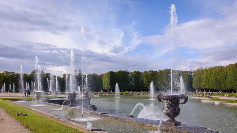Trasferimenti di andata e ritorno per Versailles: Partenze multiple