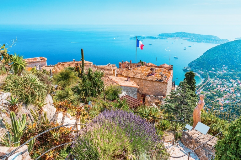 From Nice: Eze, Monaco, & Monte Carlo Half-Day Trip Private Tour in English, Spanish and French
