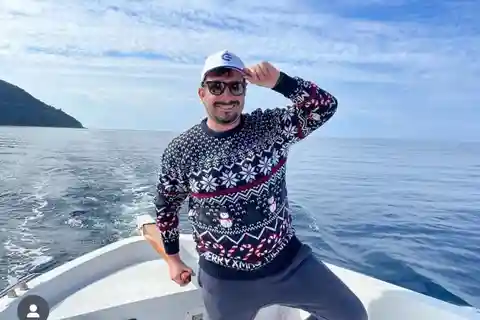 boat tour with santa Claus
