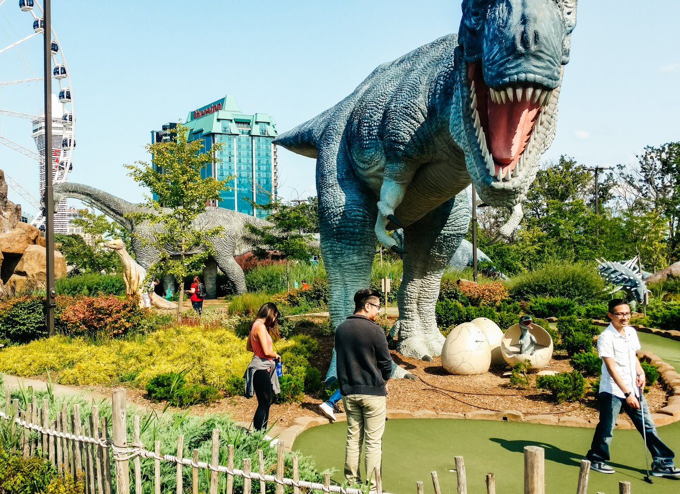 Niagara Falls, Canada: Clifton Hill 6 Attraction Fun Pass