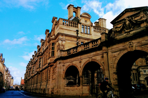 The Classic Cambridge Walking Tour