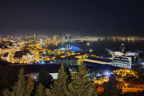 Baku: Private Night Tour (Guided)