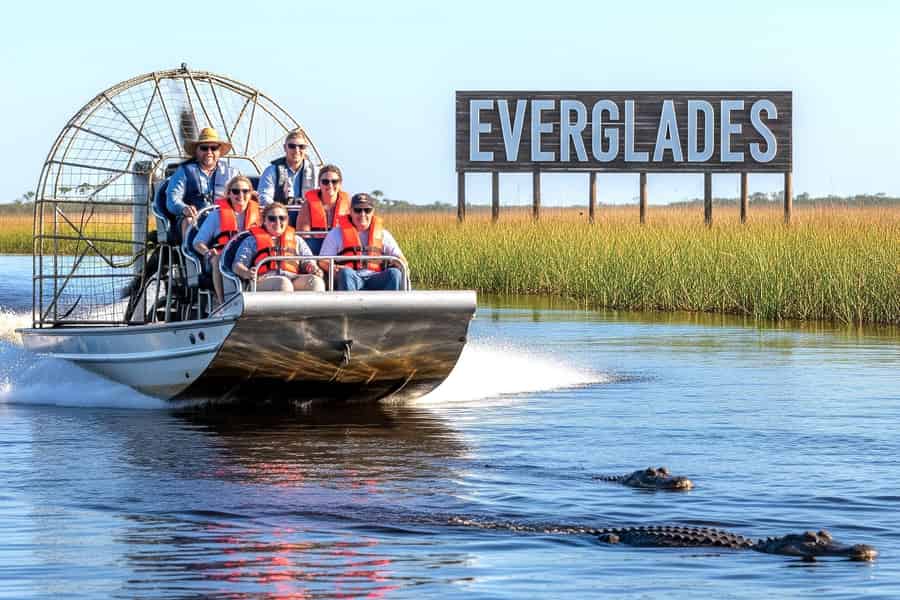 Ab Miami Beach: Everglades Airboat & Alligator-Spotting-Tour. Foto: GetYourGuide Ab Miami Beach: Everglades Airboat & Alligator-Spotting-Tour. Foto: GetYourGuide