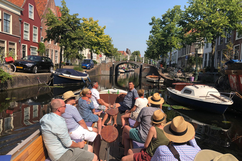 Leiden: Guided City Canal Cruise