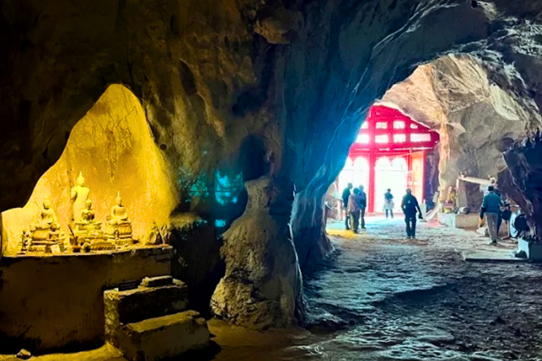 Huay Xai: One-Day Mekong Cruise to Luang Prabang & Caves