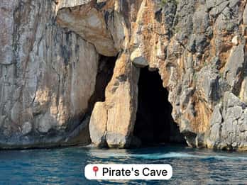 Tramonto: Grotta dei Pirati o Porto Palermo (soste per nuotare e fare snorkeling)