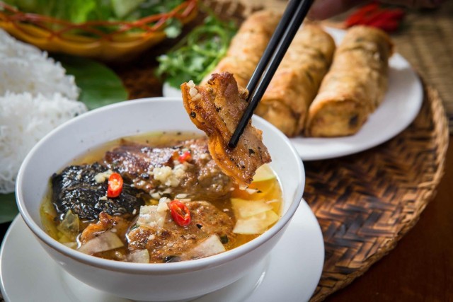Foodie-tour HaNoi: A feast for your belly