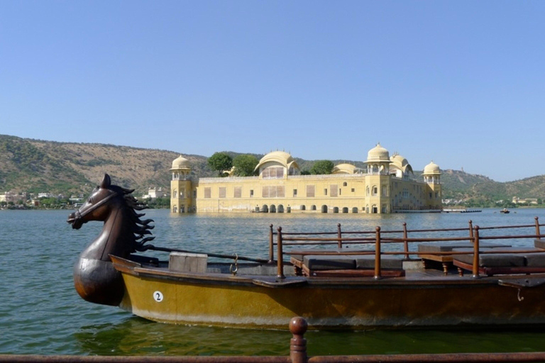 Jaipur: Guidad sightseeing tur med bil under en heldag