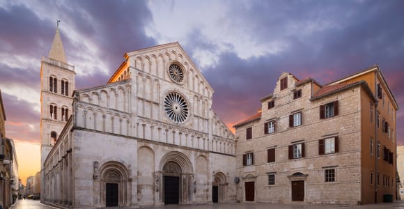 Privater 4-stündiger Rundgang durch die Altstadt von Zadar mit Abholung am Hafen