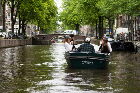 Amsterdam: Wynajem łodzi8-osobowa łódź