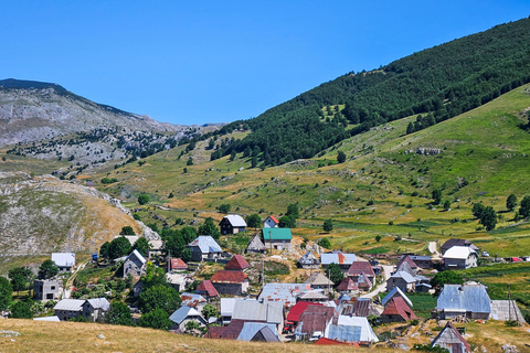 Sarajevo: 4x4 Igman, Lukomir Village & Boracko Lake Tour