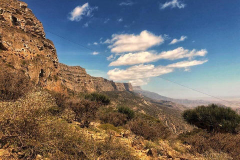 Salalah: 4-Day Guided Tour with Flights from Muscat