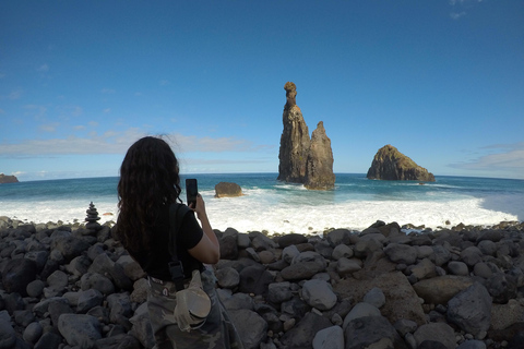 Visite privée des piscines naturelles et des cascades de Porto Moniz