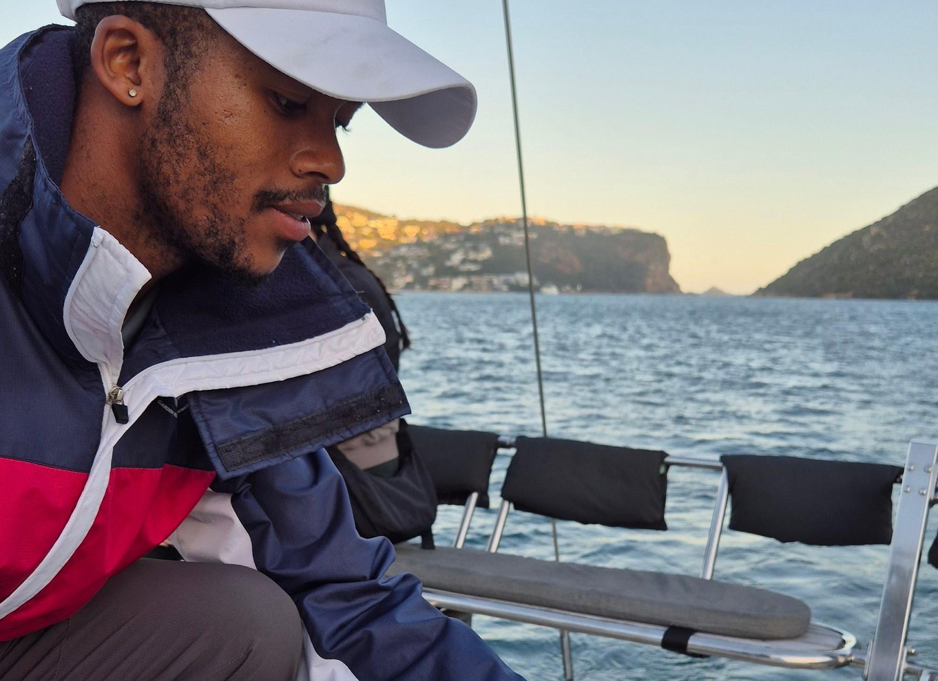 Knysna Sunset Sailing Cruise med let middag og vin