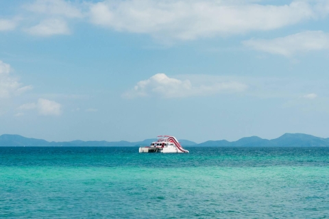 Pattaya: Jednodniowa wycieczka na wyspy Koh Phai i Koh Rin czarterem łodzi