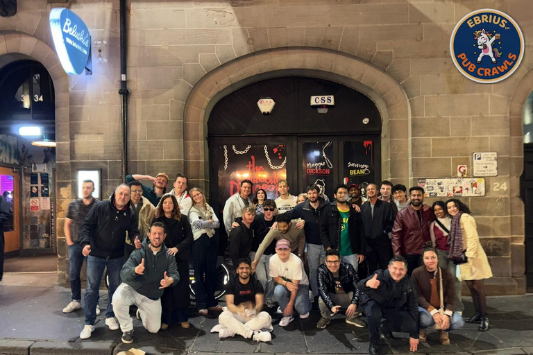 Glasgow: Guided Pub Crawl with Shots and Drink Discounts