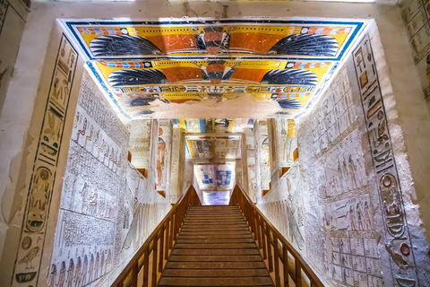 Luxor: Private Customizable Tour with Egyptologist Guide Luxor: Private 8-Hour Tour with Airport Pickup