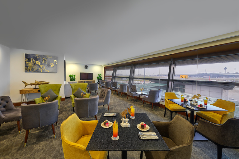 Kuala Lumpur: KLIA Sky Suite Airport Lounge Access Sky Suite Airport Lounge T2 - Dom & Intl Departures