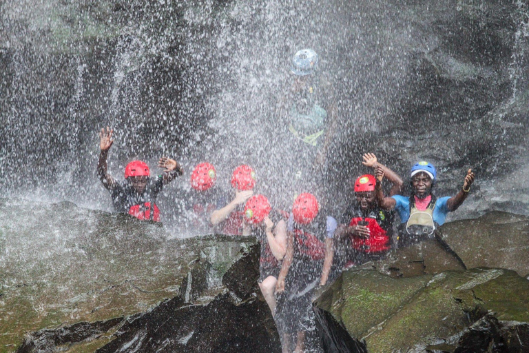 Livingstone: Victoria Falls Swim & Boat Tour with Pickup