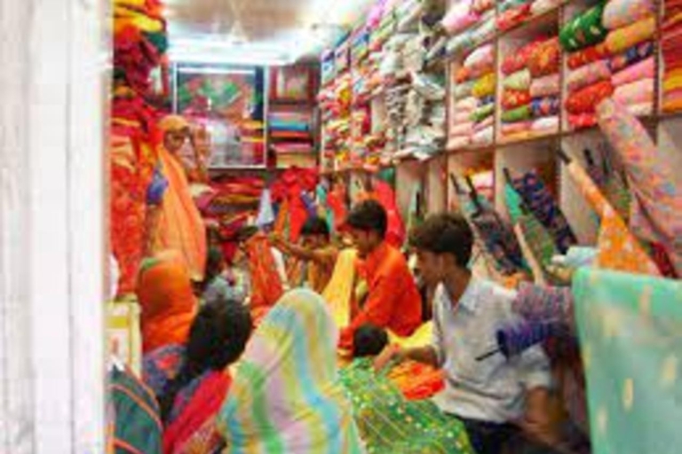 Beroemde shoppingtour met tapijt- en textielworkshopShoppen met tapijt- en textielworkshop