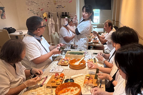 Osaka: Sushi Making in Spacious Studio with Certificate 10/1～Sushi Roll Making Experience