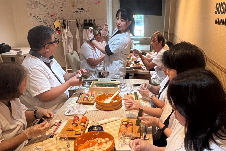 Osaka: Sushi Making in Spacious Studio with Certificate 10/1～Sushi Roll Making Experience